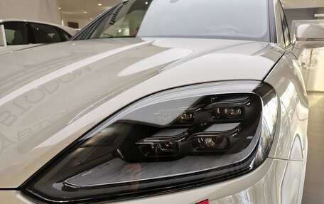 Porsche Cayenne III, 2024 год, 15 730 000 рублей, 7 фотография