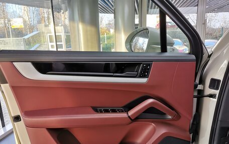 Porsche Cayenne III, 2024 год, 15 730 000 рублей, 15 фотография