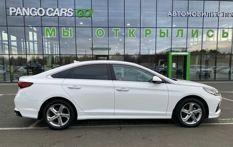 Hyundai Sonata VII, 2018 год, 1 995 000 рублей, 6 фотография