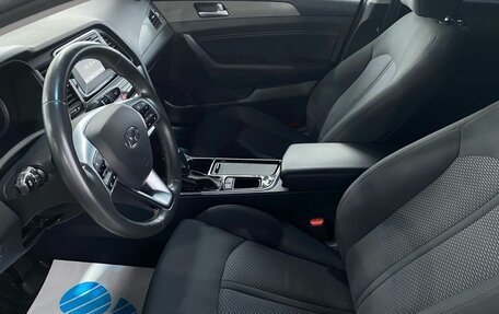 Hyundai Sonata VII, 2018 год, 1 995 000 рублей, 15 фотография