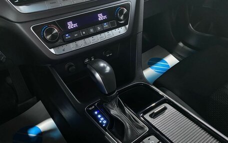 Hyundai Sonata VII, 2018 год, 1 995 000 рублей, 25 фотография