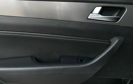 Hyundai Sonata VII, 2018 год, 1 995 000 рублей, 23 фотография