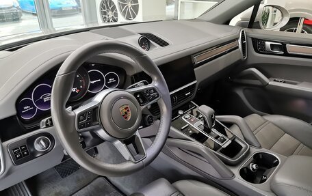 Porsche Cayenne III, 2021 год, 10 900 000 рублей, 16 фотография
