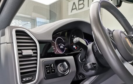 Porsche Cayenne III, 2021 год, 10 900 000 рублей, 17 фотография