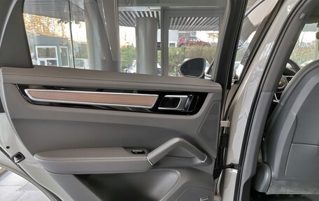 Porsche Cayenne III, 2021 год, 10 900 000 рублей, 22 фотография