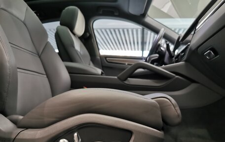 Porsche Cayenne III, 2021 год, 10 900 000 рублей, 29 фотография