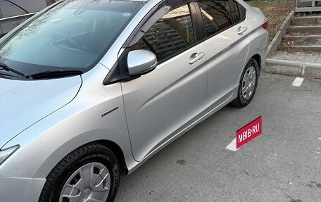 Honda Grace I, 2015 год, 930 000 рублей, 3 фотография