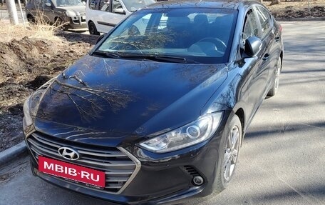 Hyundai Elantra VI рестайлинг, 2017 год, 1 650 000 рублей, 4 фотография