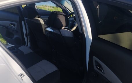 Chevrolet Cruze II, 2013 год, 750 000 рублей, 10 фотография