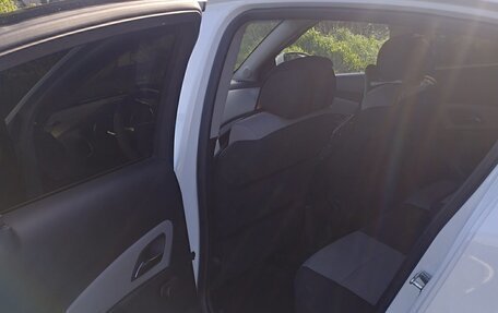 Chevrolet Cruze II, 2013 год, 750 000 рублей, 9 фотография