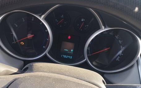 Chevrolet Cruze II, 2013 год, 750 000 рублей, 19 фотография