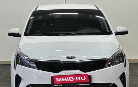 KIA Rio IV, 2020 год, 1 585 000 рублей, 2 фотография