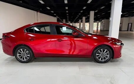 Mazda 3, 2022 год, 1 550 000 рублей, 4 фотография