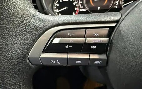 Mazda 3, 2022 год, 1 550 000 рублей, 14 фотография