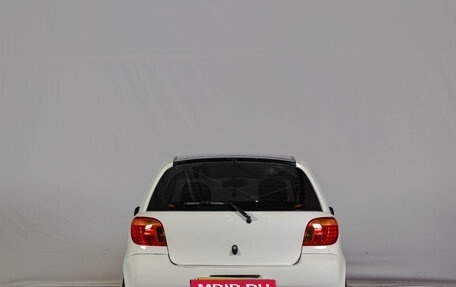 Toyota Vitz, 2001 год, 619 000 рублей, 6 фотография