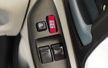 Toyota Vitz, 2001 год, 619 000 рублей, 10 фотография