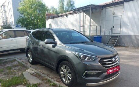 Hyundai Santa Fe III рестайлинг, 2017 год, 2 590 000 рублей, 2 фотография