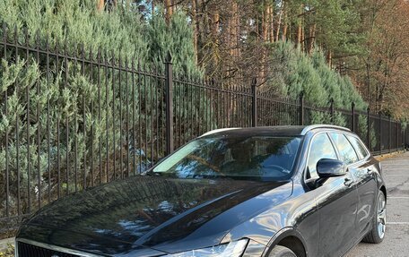 Volvo V90 II, 2018 год, 2 600 000 рублей, 13 фотография
