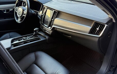 Volvo V90 II, 2018 год, 2 600 000 рублей, 17 фотография