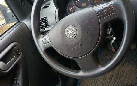 Opel Corsa C рестайлинг, 2003 год, 250 000 рублей, 13 фотография