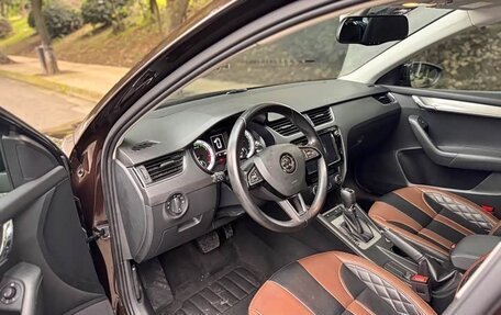 Skoda Octavia, 2018 год, 1 680 000 рублей, 6 фотография