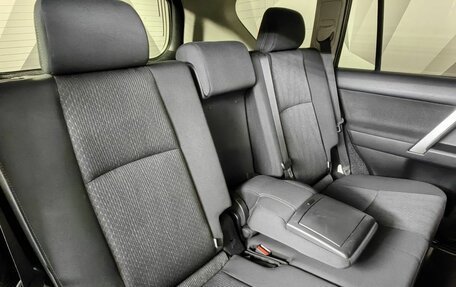 Toyota Land Cruiser Prado 150 рестайлинг 2, 2019 год, 4 849 000 рублей, 14 фотография