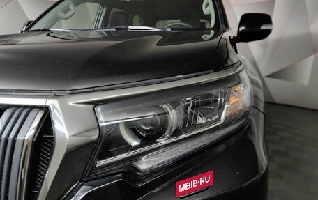 Toyota Land Cruiser Prado 150 рестайлинг 2, 2019 год, 4 849 000 рублей, 19 фотография