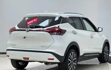 Nissan Kicks I, 2022 год, 1 300 000 рублей, 6 фотография