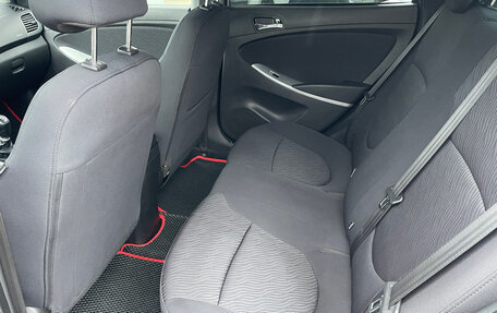 Hyundai Solaris II рестайлинг, 2011 год, 749 000 рублей, 13 фотография