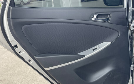 Hyundai Solaris II рестайлинг, 2011 год, 749 000 рублей, 17 фотография