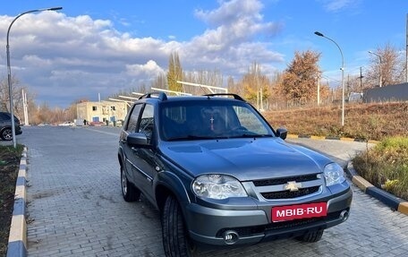 Chevrolet Niva I рестайлинг, 2012 год, 600 000 рублей, 1 фотография