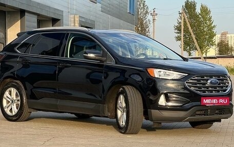 Ford Edge II рестайлинг, 2019 год, 1 980 000 рублей, 2 фотография