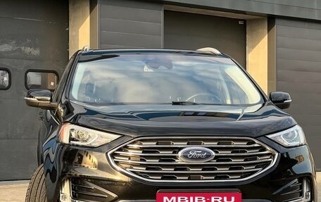 Ford Edge II рестайлинг, 2019 год, 1 980 000 рублей, 3 фотография