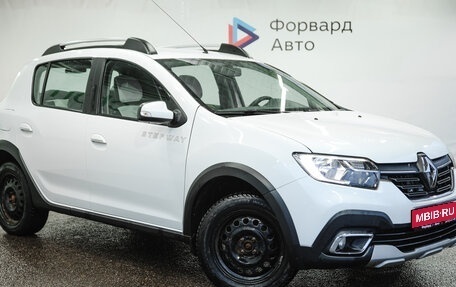 Renault Sandero II рестайлинг, 2019 год, 1 050 000 рублей, 1 фотография