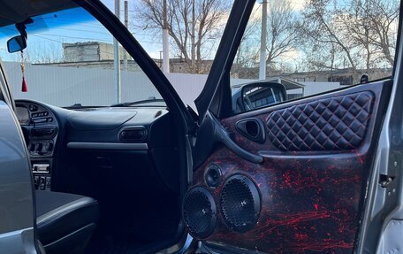 Chevrolet Niva I рестайлинг, 2012 год, 600 000 рублей, 8 фотография