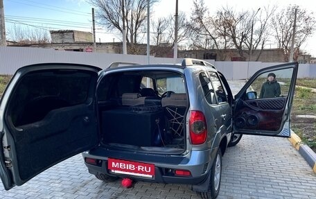 Chevrolet Niva I рестайлинг, 2012 год, 600 000 рублей, 9 фотография