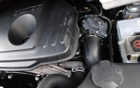 Hyundai H-1 II рестайлинг, 2019 год, 2 700 000 рублей, 28 фотография