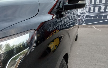 Hyundai H-1 II рестайлинг, 2019 год, 2 700 000 рублей, 23 фотография