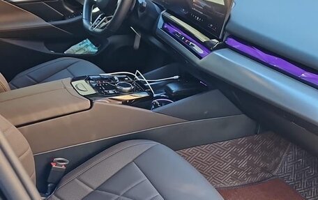 BMW 5 серия, 2024 год, 7 000 000 рублей, 3 фотография