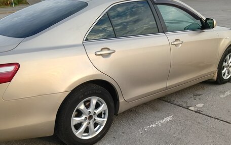 Toyota Camry, 2006 год, 780 000 рублей, 5 фотография