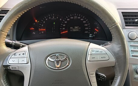 Toyota Camry, 2006 год, 780 000 рублей, 8 фотография