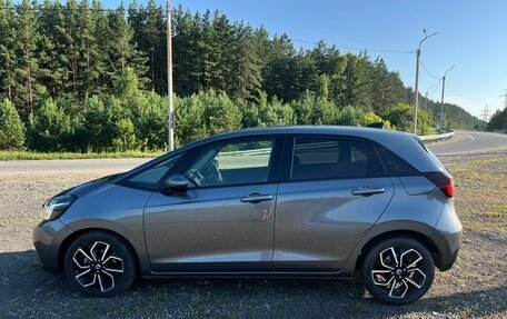 Honda Fit, 2020 год, 1 300 000 рублей, 9 фотография