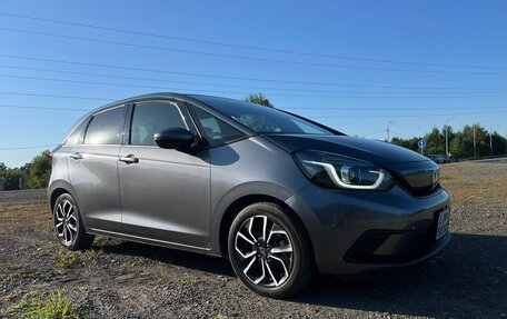 Honda Fit, 2020 год, 1 300 000 рублей, 5 фотография