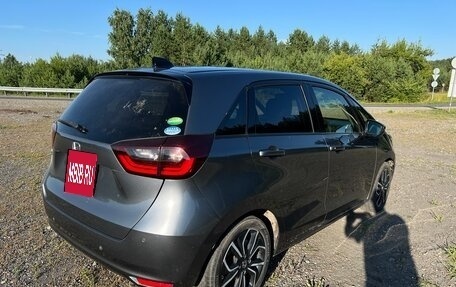 Honda Fit, 2020 год, 1 300 000 рублей, 7 фотография