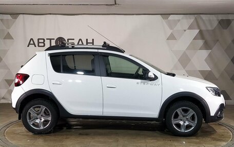 Renault Sandero II рестайлинг, 2019 год, 1 196 000 рублей, 6 фотография