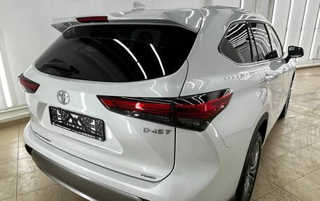 Toyota Highlander, 2025 год, 5 900 000 рублей, 5 фотография