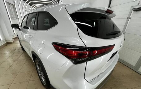 Toyota Highlander, 2025 год, 5 900 000 рублей, 4 фотография