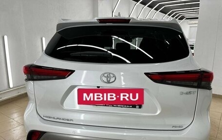 Toyota Highlander, 2025 год, 5 900 000 рублей, 7 фотография