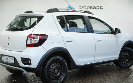 Renault Sandero II рестайлинг, 2019 год, 1 050 000 рублей, 3 фотография