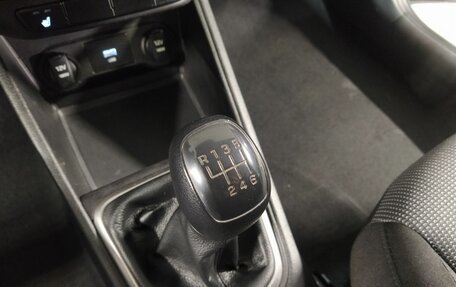 Hyundai Solaris II рестайлинг, 2021 год, 1 399 000 рублей, 14 фотография